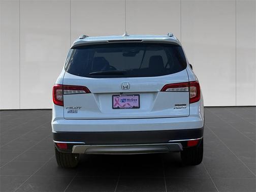 2019 Honda Pilot Touring 8-Passenger