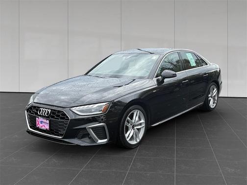 2024 Audi A4 45 S line Premium Plus