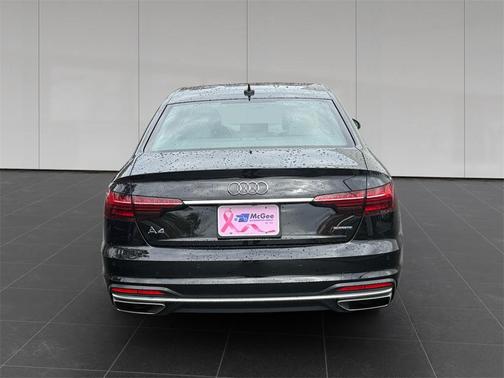 2024 Audi A4 45 S line Premium Plus