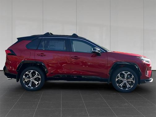 2025 Toyota RAV4 Hybrid SE