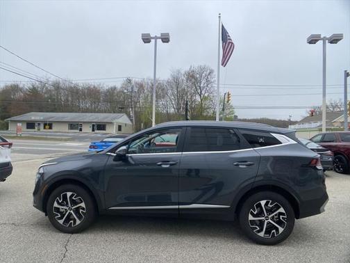 2024 Kia Sportage EX