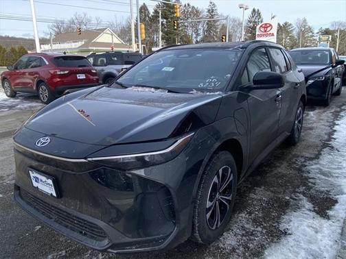2025 Toyota bZ4X XLE