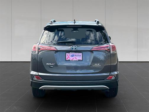 2018 Toyota RAV4 Hybrid XLE
