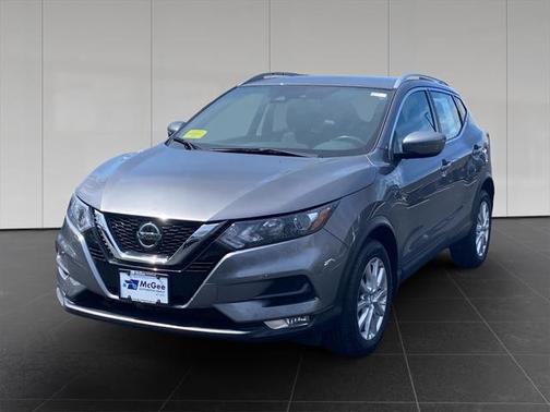 2022 Nissan Rogue Sport SV