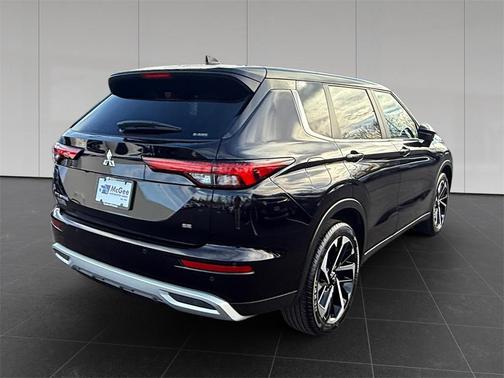 2024 Mitsubishi Outlander SE Black Edition S-AWC