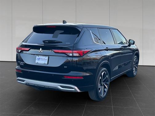 2024 Mitsubishi Outlander SE Black Edition S-AWC