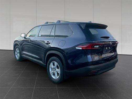 2026 Toyota Highlander LE