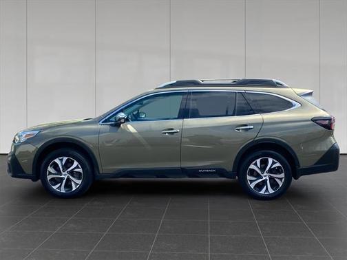2022 Subaru Outback Touring