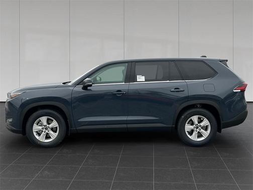 2026 Toyota Highlander LE