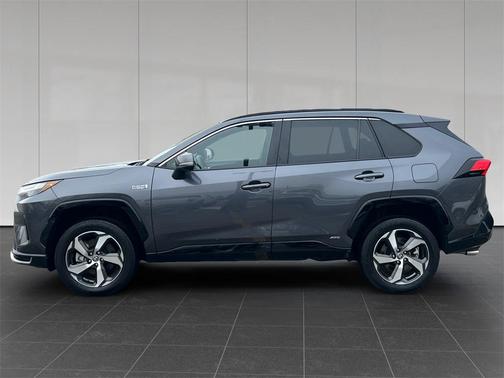 2024 Toyota RAV4 Prime SE