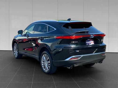 2021 Toyota Venza XLE