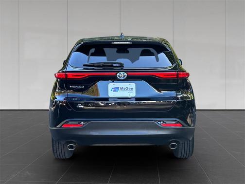 2023 Toyota Venza LE