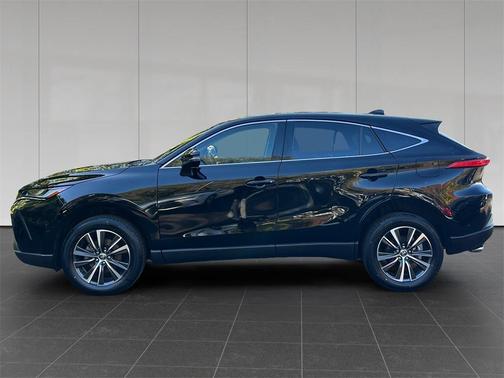 2023 Toyota Venza LE