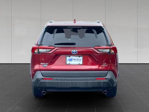 2020 Toyota RAV4 Hybrid LE