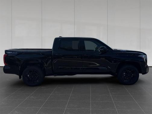 2026 Toyota Tundra Hybrid Platinum