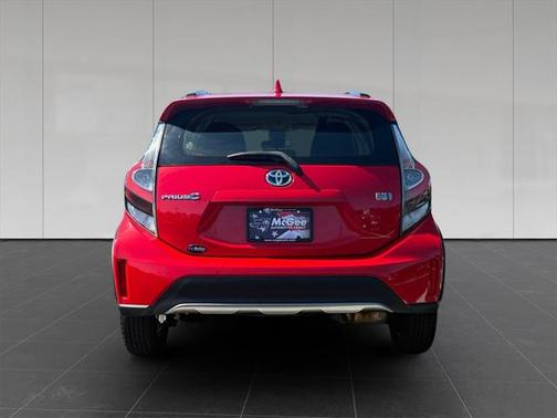 2018 Toyota Prius c Four