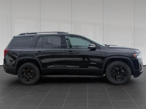 2021 GMC Acadia AWD AT4