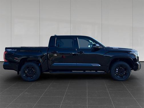 2026 Toyota Tundra Hybrid Platinum