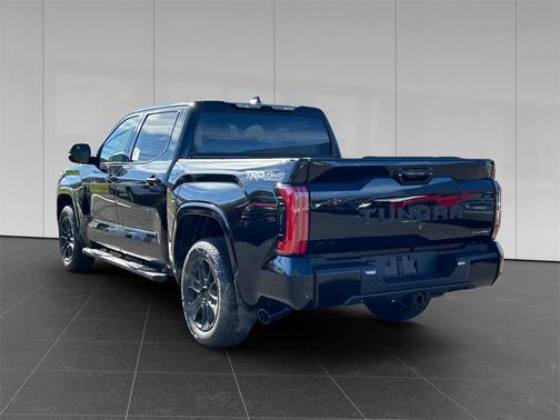 2026 Toyota Tundra Hybrid Platinum
