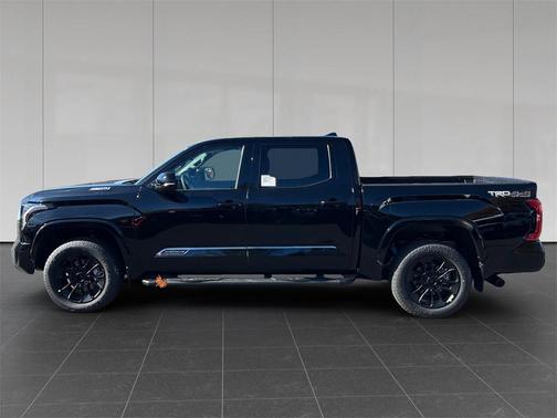 2026 Toyota Tundra Hybrid Platinum