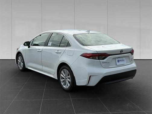 2025 Toyota Corolla Hybrid XLE