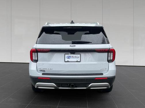 SPACE WHITE METALLIC 2025 Ford Explorer Platinum