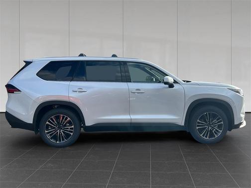 2026 Toyota Grand Highlander Hybrid Limited MAX