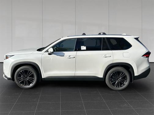 2026 Toyota Grand Highlander Hybrid Limited MAX