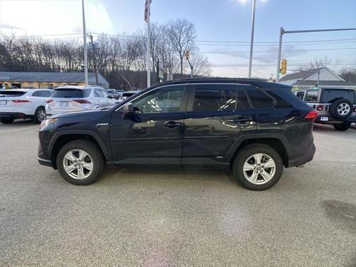 2021 Toyota RAV4 Hybrid LE