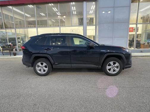 2021 Toyota RAV4 Hybrid LE