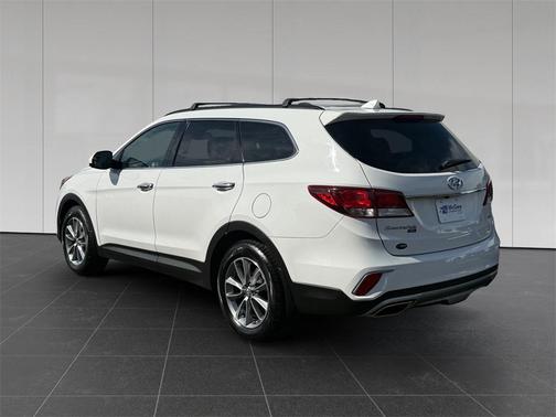 2019 Hyundai Santa Fe XL SE