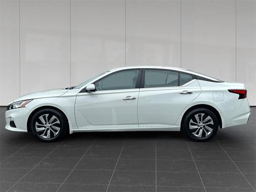 2021 Nissan Altima S FWD