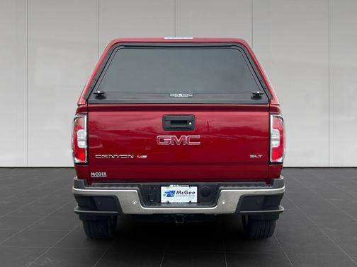 Red Quartz Tintcoat 2020 GMC Canyon SLT