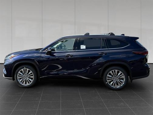 2025 Toyota Highlander Platinum