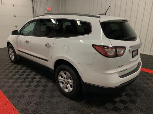 2017 Chevrolet Traverse LS