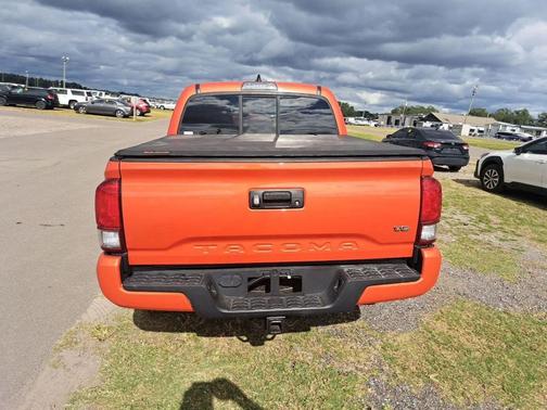 2016 Toyota Tacoma TRD Sport