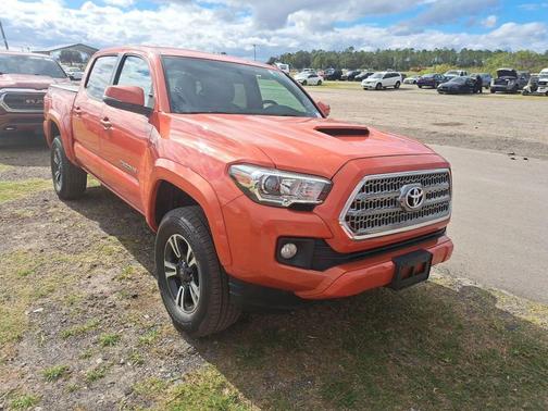 2016 Toyota Tacoma TRD Sport