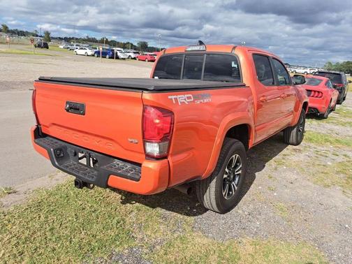 2016 Toyota Tacoma TRD Sport