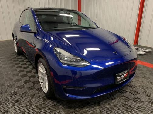 2021 Tesla Model Y Long Range Dual Motor All-Wheel Drive