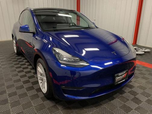 2021 Tesla Model Y Long Range Dual Motor All-Wheel Drive