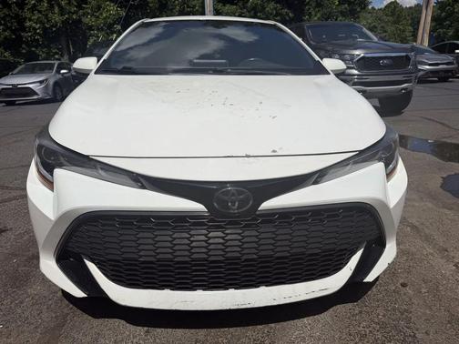 White 2022 Toyota Corolla SE