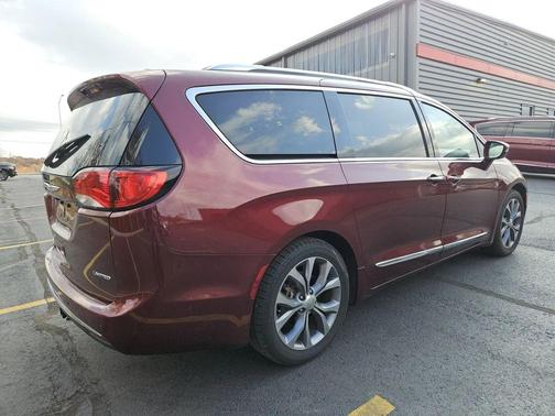 2019 Chrysler Pacifica Limited
