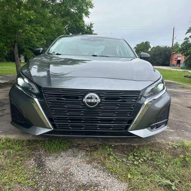 Gun Metallic 2025 Nissan Altima 2.5 SV