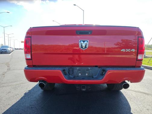 2016 RAM 1500 Tradesman/Express