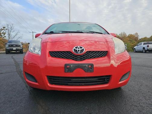 2010 Toyota Yaris Base