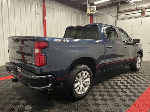 2020 Chevrolet Silverado 1500 Custom