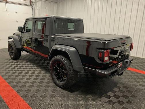 2023 Jeep Gladiator Sport