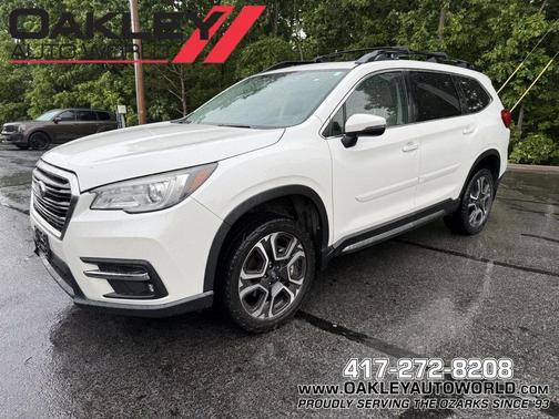 Crystal White Pearl 2020 Subaru Ascent Limited 7-Passenger