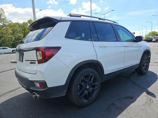 2024 Honda Passport AWD Black