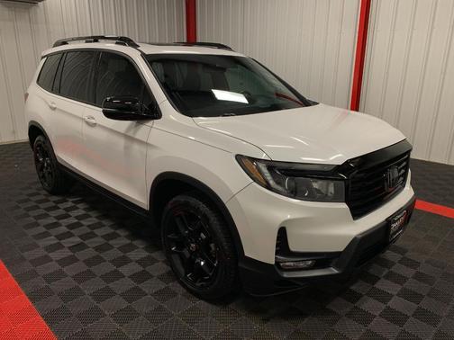 2024 Honda Passport AWD Black